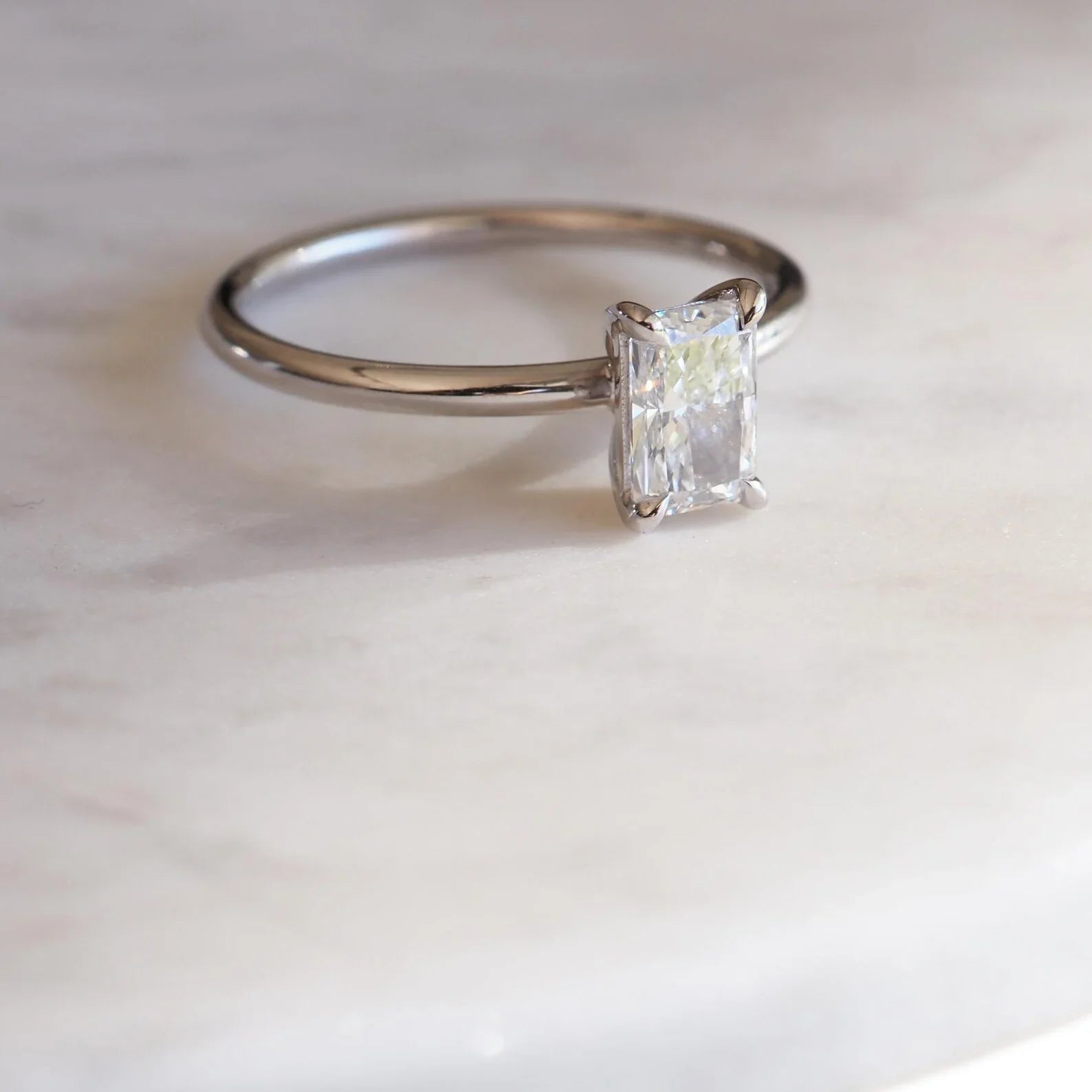 Radiant Cut Solitaire Lab Grown Diamond Ring 6 CT Exquisite Design Engagement Anniversary Promise Gift for Women Elegant Luxury Jewelry IGI Certified