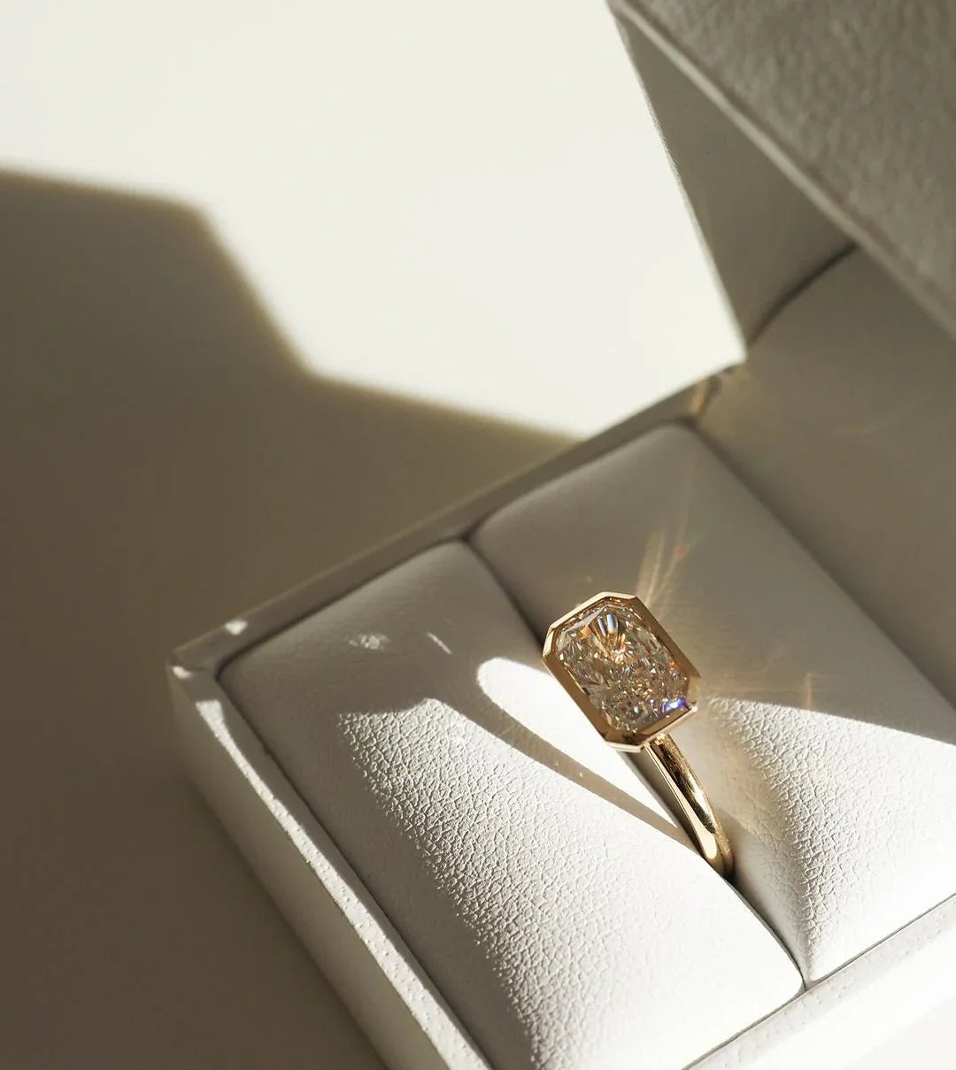 6 CT Radiant Lab Grown Diamond Full Bezel Solitaire Ring Elegant Engagement Wedding Band Anniversary Gift for Her Women IGI Certified Luxury Jewelry