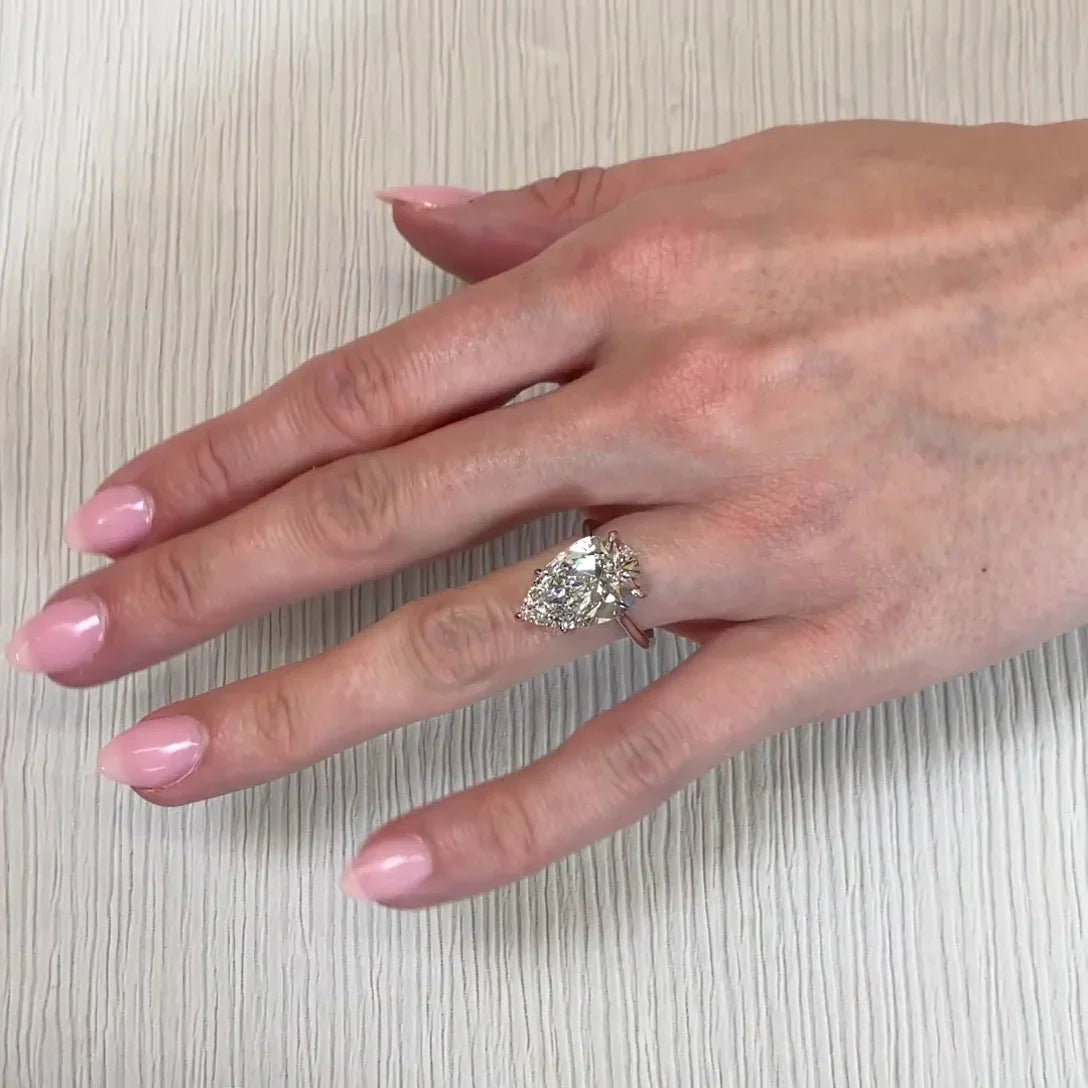 Luxury pear cut 7.00 CT lab grown diamond solitaire ring IGI certified engagement wedding ring timeless bridal jewelry gift for women classic style