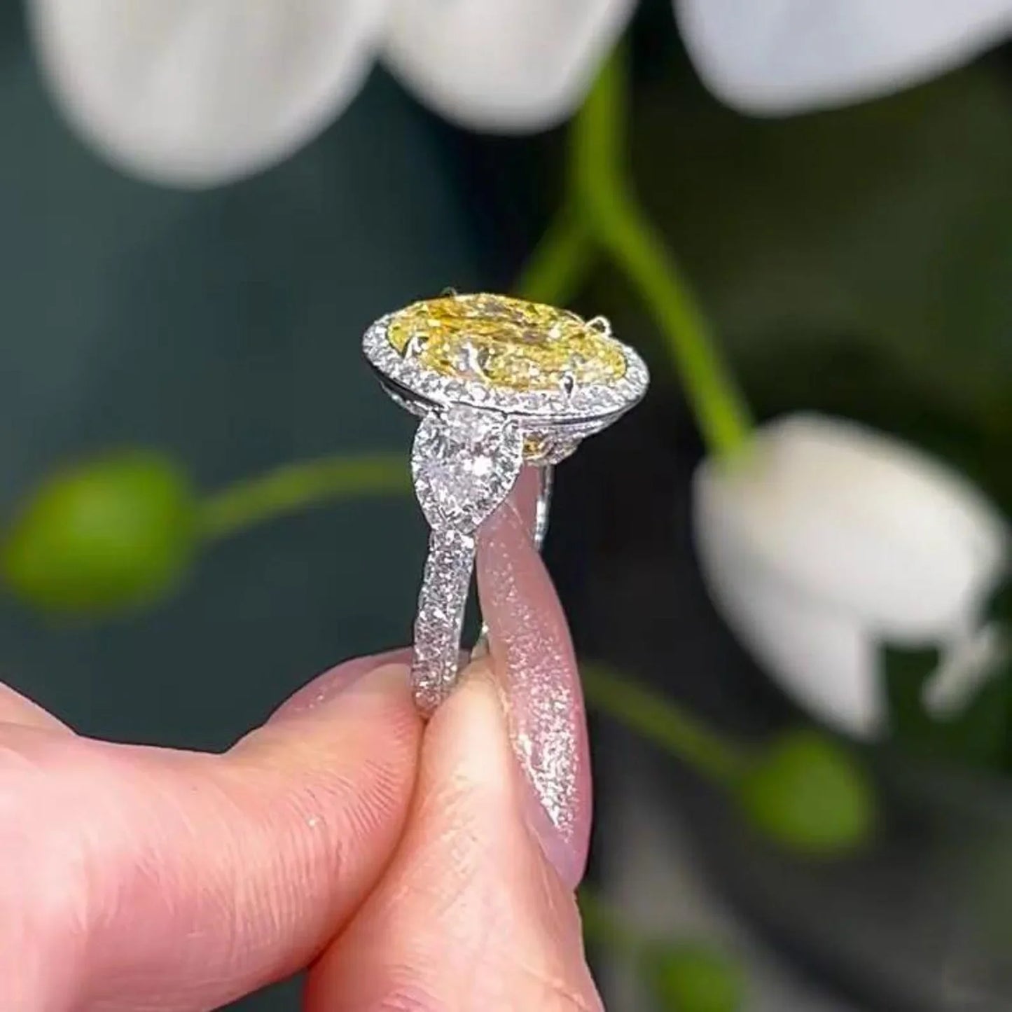 Fancy yellow 6.00CT oval lab grown diamond engagement ring IGI certified three stone halo luxury bridal wedding ring elegant gift for women jewelry