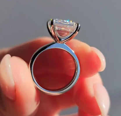 8.00ct Emerald Cut Lab Grown Diamond Engagement Ring IGI Certified White Gold Setting, emerald bridal ring, wedding ring luxury anniversary gift