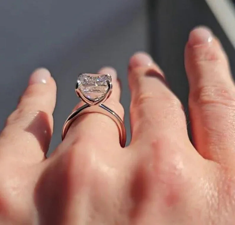 8.00ct Emerald Cut Lab Grown Diamond Engagement Ring IGI Certified, White Gold Setting, bridal wedding ring, luxury anniversary gift jewelry
