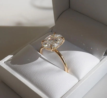 Timeless 8ct Oval Solitaire Lab Grown Diamond Ring Engagement Bridal Wedding Ring Romantic Gift for Her IGI Certified Luxury Jewelry Design