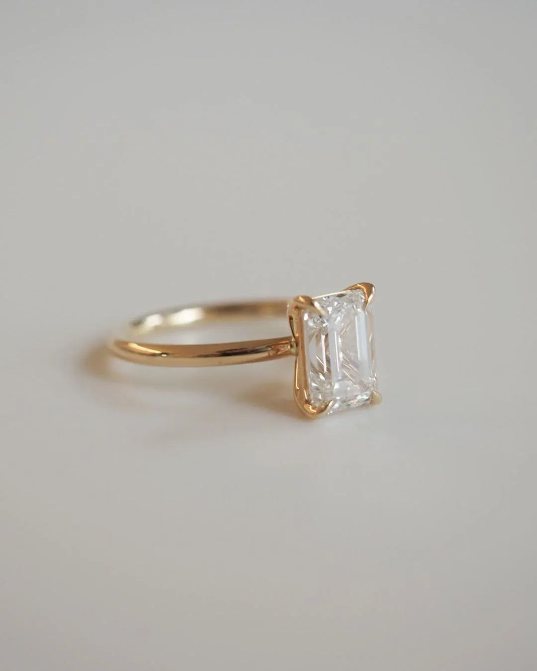 Radiant cut 8ct lab grown diamond solitaire ring with modern elegance perfect for engagement proposals wedding ceremonies and romantic gift for her