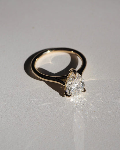 3ct pear cut Lab Grown Diamond Ring Luxurious Engagement Ring, Wedding Ring, Anniversary gift, Bridal Gift For Her