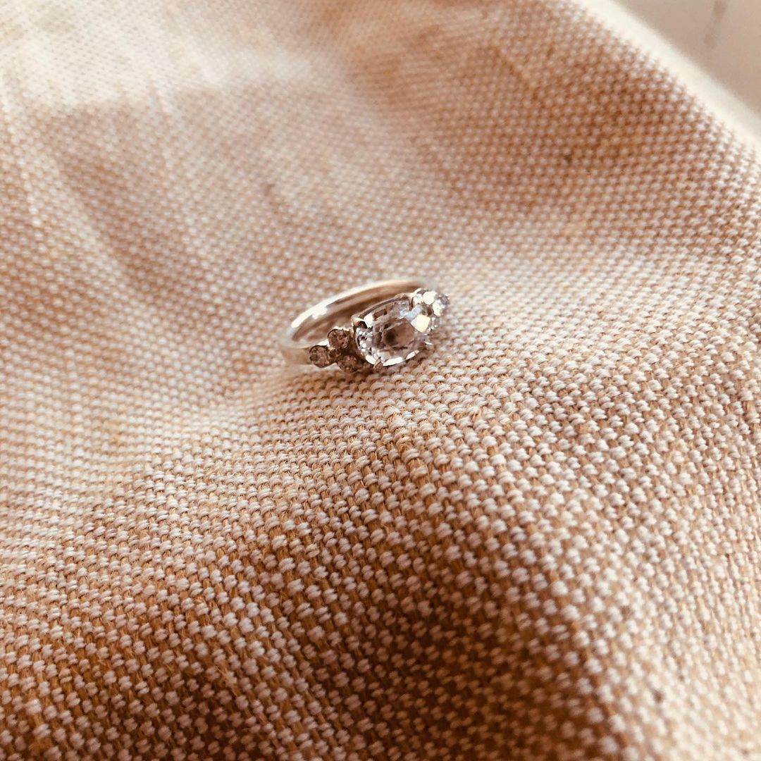 1.5ct Oval Cut Center Stone with Three Tiny Side Round cut The sleek gold band complements the brilliance of the diamond, creating a harmonious balance of luxury and sophistication. This ring isn't just for engagements Ring, proposals, weddings, or premium jewelry collections. YouTube Amazon Facebook Weather Google Gmail Wordless WhatsApp Web Translate News blog post ring ceremony Article Life Money 2025 design Ring Ceremony Diamond Shape Diamond Ring Surat Diamond India Market Diamond Ring for Her Diamond 