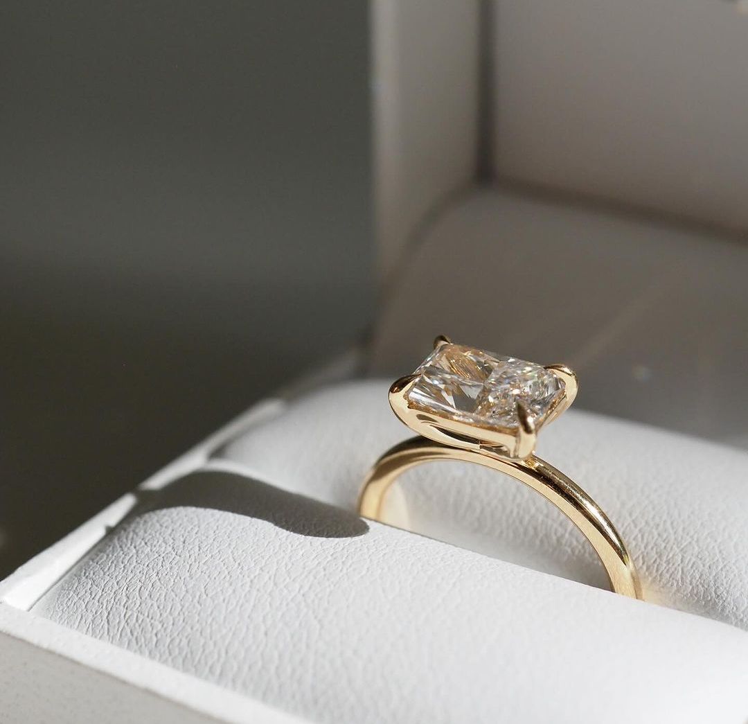 5ct Radiant Cut Lab Drown Diamond Solitaire Ring Luxury  diamond ring Sophisticated -cut diamond ring set in a classic gold band, beautifully neutral-toned nails. A must-have for engagement proposals, high-end jewelry lovers, and wedding occasions. YouTube Amazon Facebook Weather Google Gmail Wordless WhatsApp Web Translate News blog post ring ceremony Article Life Money 2025 design Ring Ceremony Diamond Shape Diamond Ring Surat Diamond India Market Diamond Ring for Her Diamond Ring for Men Diamond Ring 