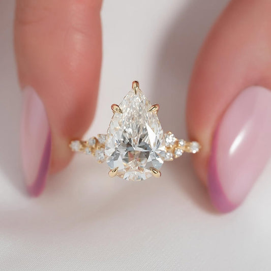 4.0ct Pear Cut Lab grown Diamond Solitaire Ring With Hidden Halo & Share Prong