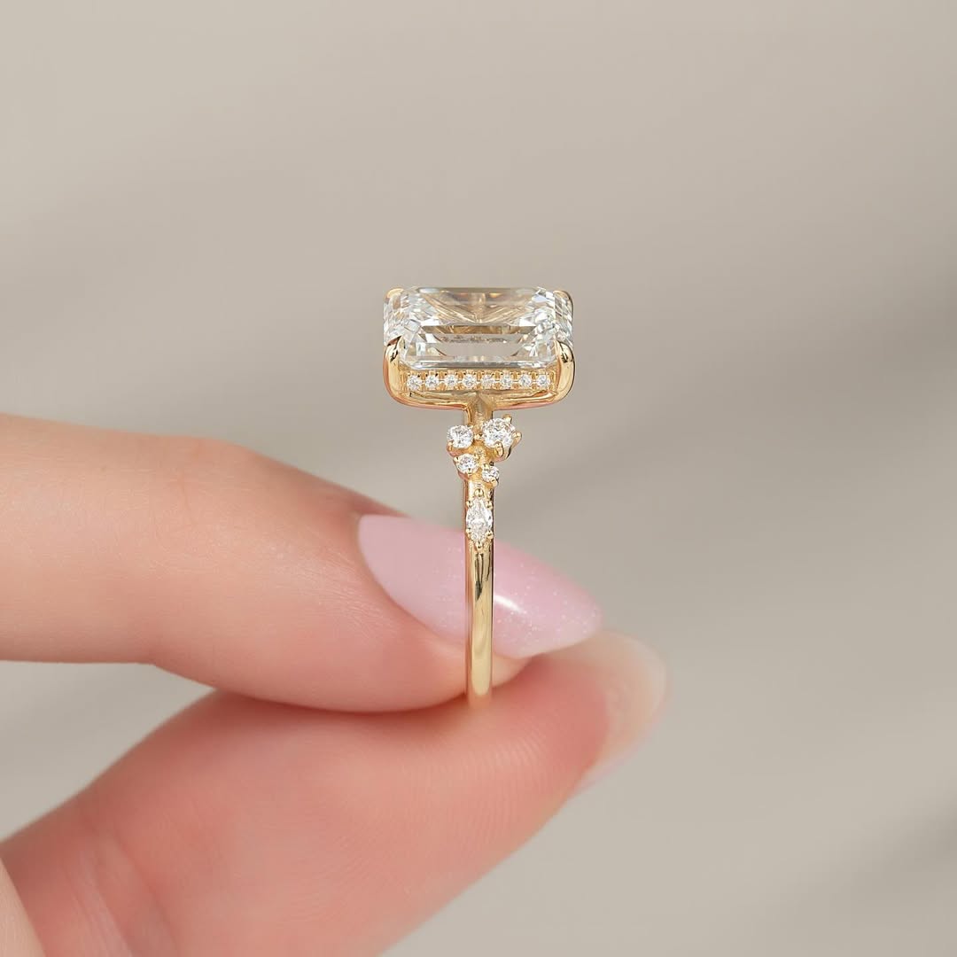 4.50ct Emerald Cut Lab grown Diamond Solitaire Ring with Share Prong