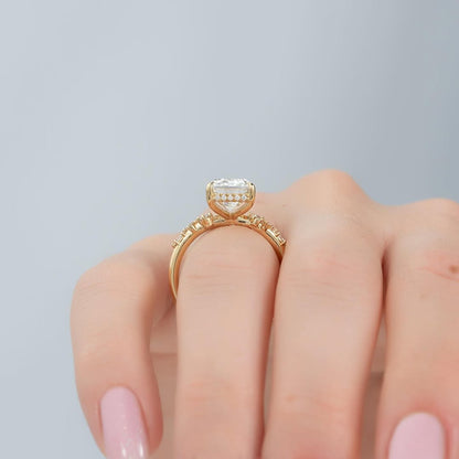 4.50ct Emerald Cut Lab grown Diamond Solitaire Ring with Share Prong