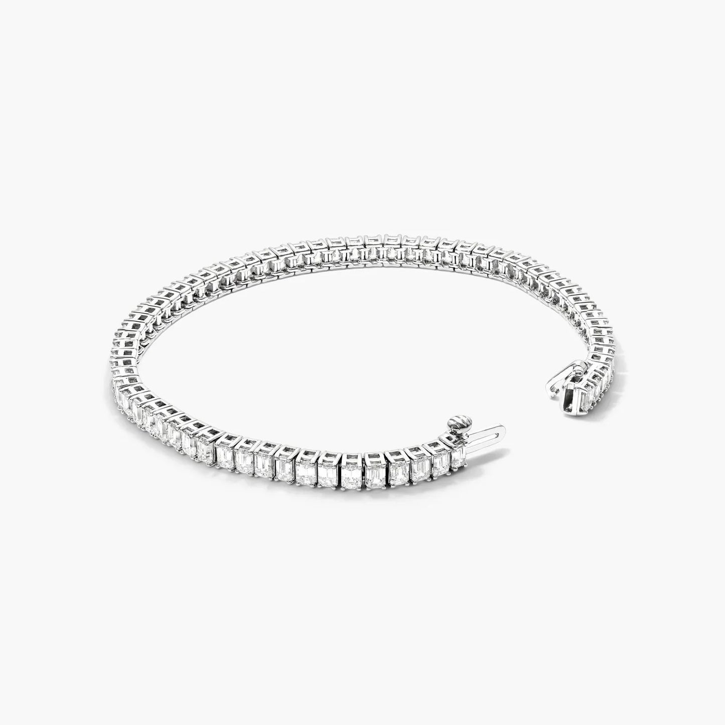 Emerald Lab Grown Diamond Tennis Bracelet, EF Color, VS Clarity, IGI certified 5.00tcw 
