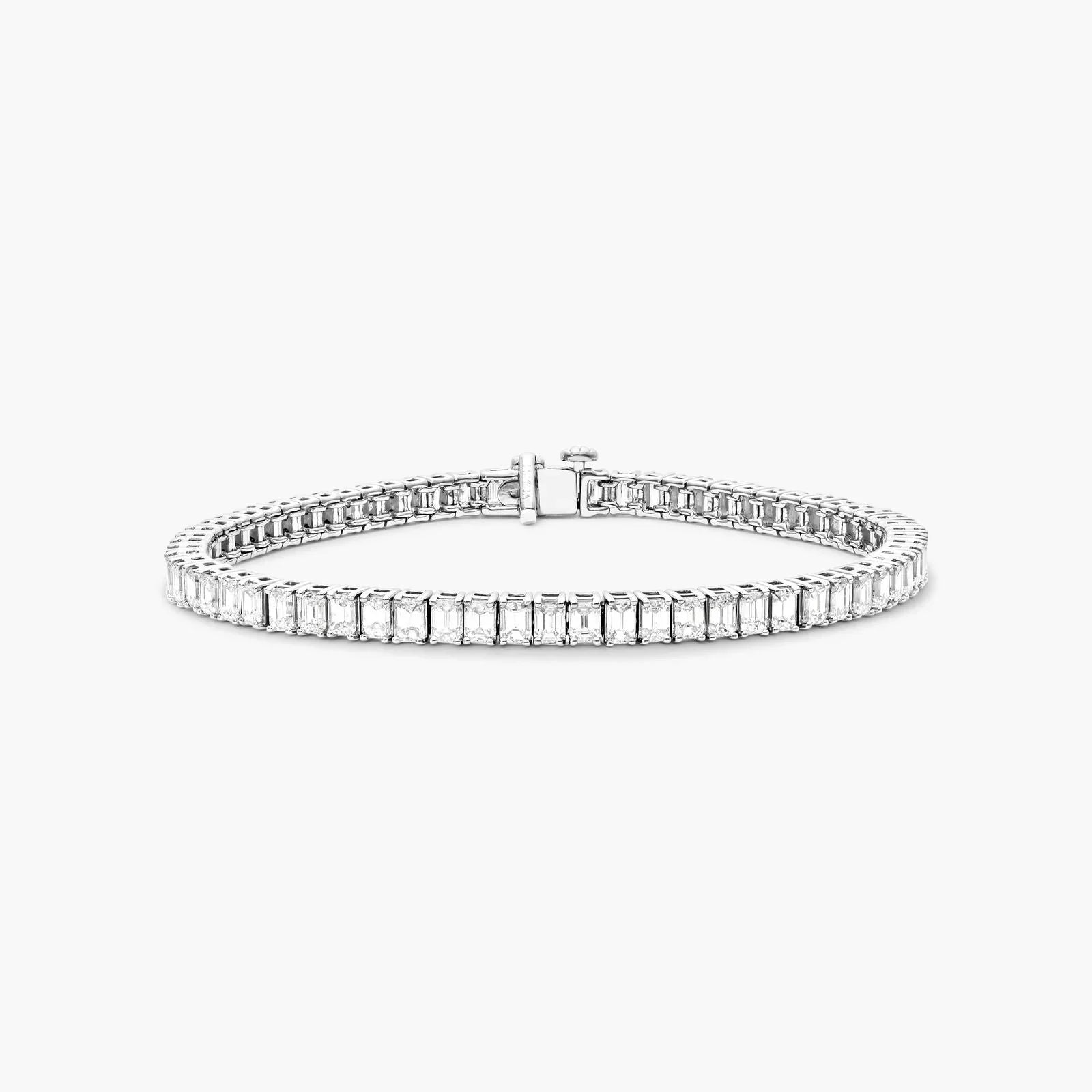 Emerald Lab Grown Diamond Tennis Bracelet, EF Color, VS Clarity, IGI Certified Carat Weight : 10.00tcw 