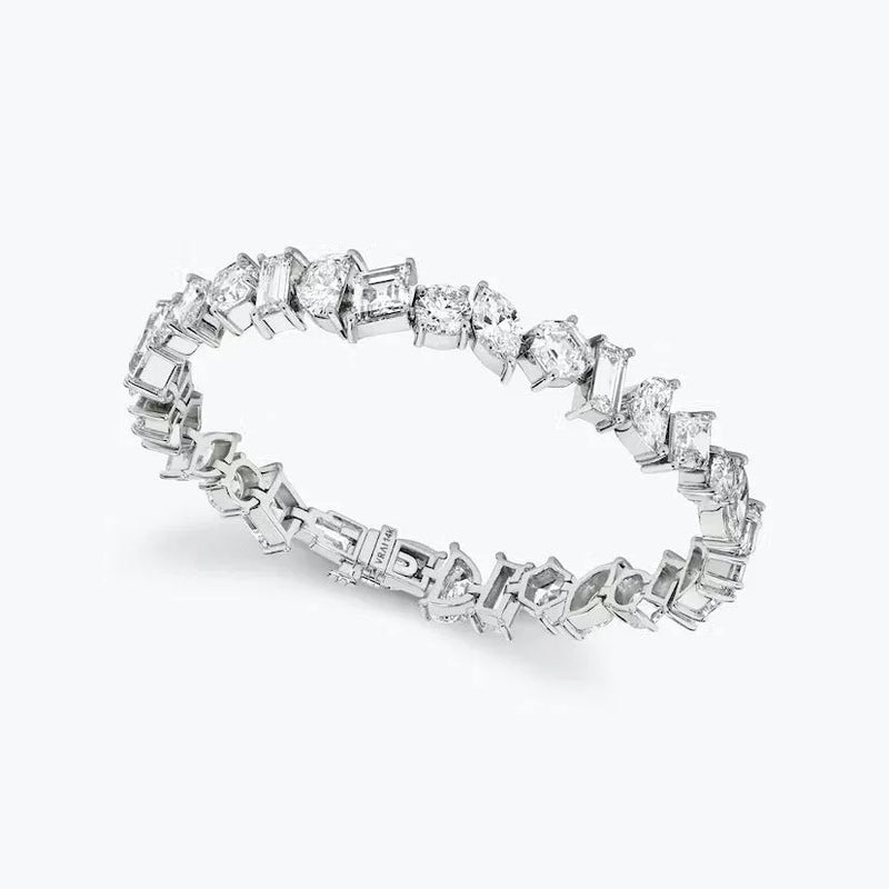 Multi Lab Grown Diamond Unity Bracelet, EF Color, VS Clarity, IGI Certificate
