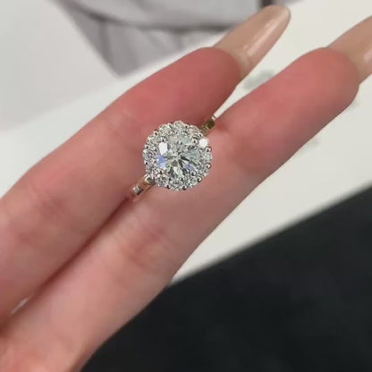 Round Lab Grown Diamond Engagement Ring | Pavé Halo Setting | IGI Certified