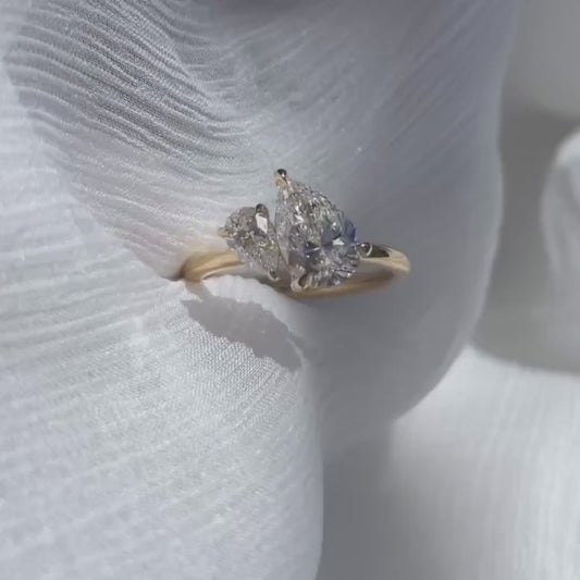 4.0tcw Double Pear Lab Grown Diamond Engagement Ring | Toi Et Moi  Ring | IGI Certified