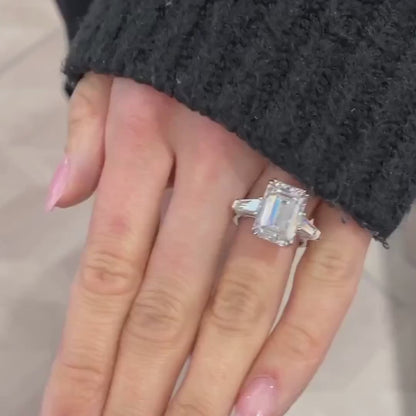Emerald Lab Grown Diamond Three-Stone Engagement Ring | Tap Baguette Setting | IGI Certified