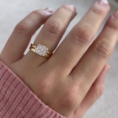 2.50ct Cushion Lab Grown Diamond Engagement Ring | Half Bezel Setting | IGI Certified
