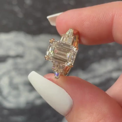 3.00ct Emerald Lab Grown Diamond Engagement Ring | East West Chunky Band Setting | IGI Certified