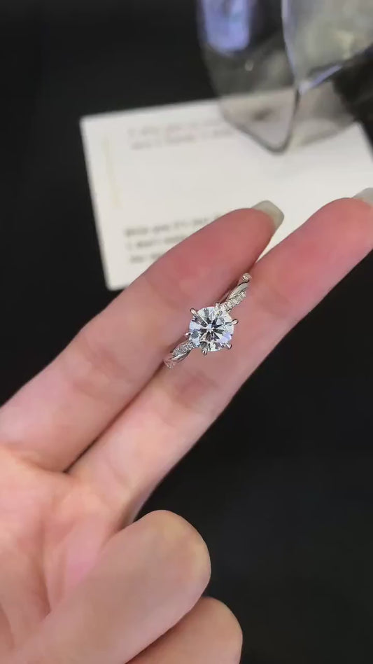 1.50ct Round Lab Grown Diamond Engagement Ring | Twisted Pavé Setting | IGI Certified