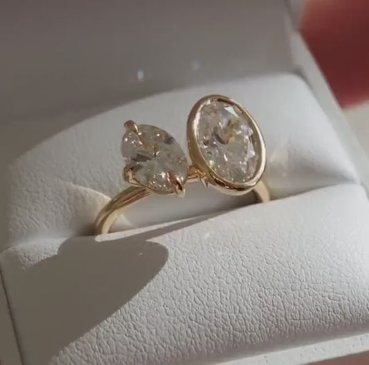 2.00 TCW Oval Lab Grown Diamond Engagement Ring | IGI Certified | Toi et Moi Ring