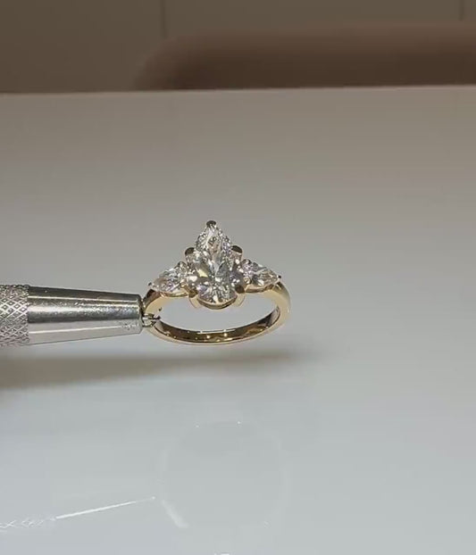 4.0ct Pear Cut With Central Stone With Two Side Trillian Stone Lab Grown Diamond Ring Engagement Ring and Wedding Gift Ring, Bridal Marriage Ring