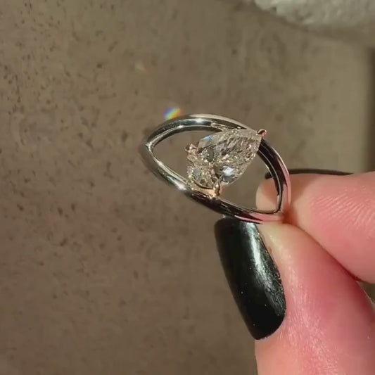 1.40ct Pear Lab Grown Diamond Engagement Ring | Two-Tone Split Shank Setting | IGI Certified