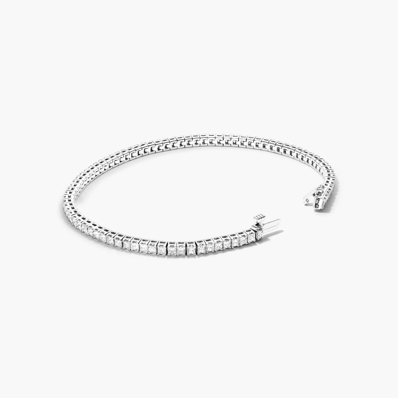 Princess Cut Lab Created Diamond Tennis Bracelet, EF Color, VS Clarity, IGI Certificate 