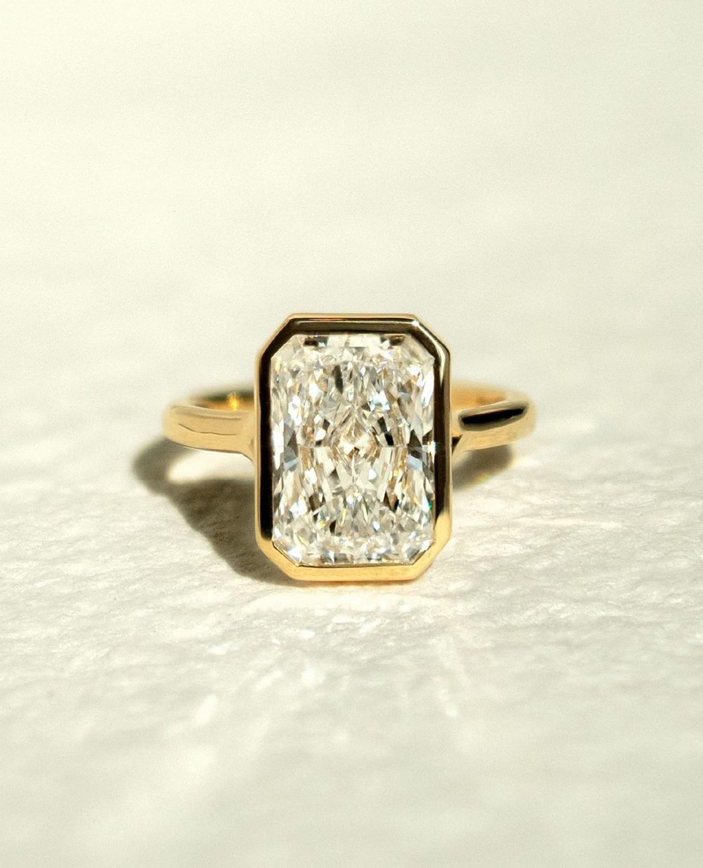 Radiant 2.50CT Lab Grown Diamond Full Bezel Engagement Ring IGI Certified Wedding Ring Bridal Jewelry Luxury Promise Ring Gift for Her

