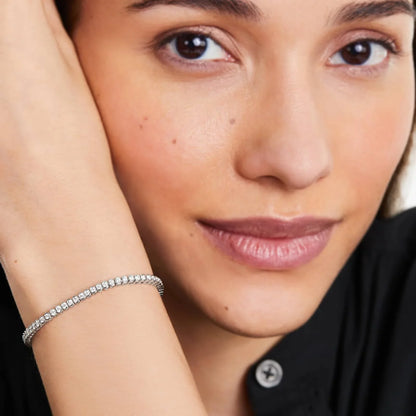 Round Lab Grown Diamond Bezel Tennis Bracelet, EF Color, VS Clarity, IGI Certified 