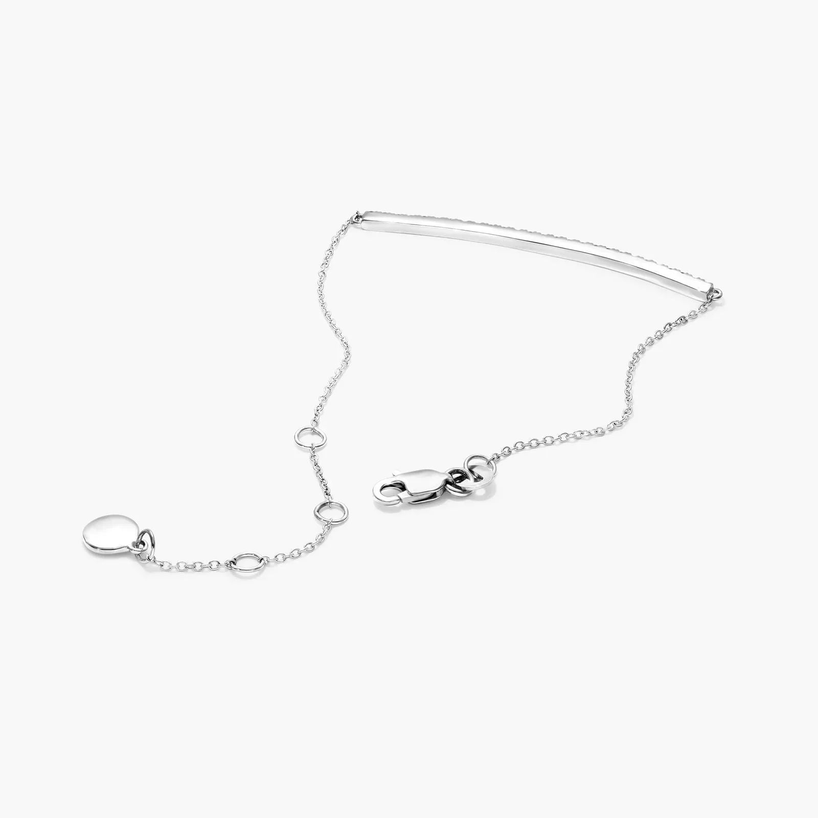 Round Lab Grown Diamond Elegant Bar Bracelet, EF Color, VS Clarity, IGI Certified 