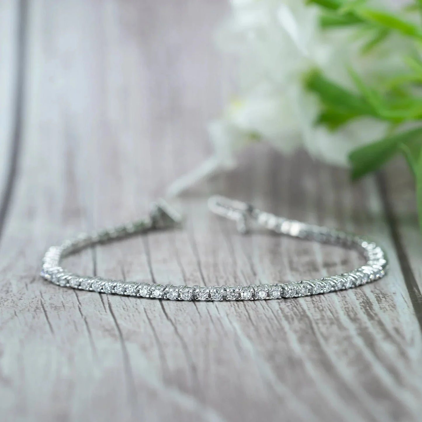 Round Lab Grown Diamond Tennis Bracelet, EF Color, VS Clarity, IGI Certified 