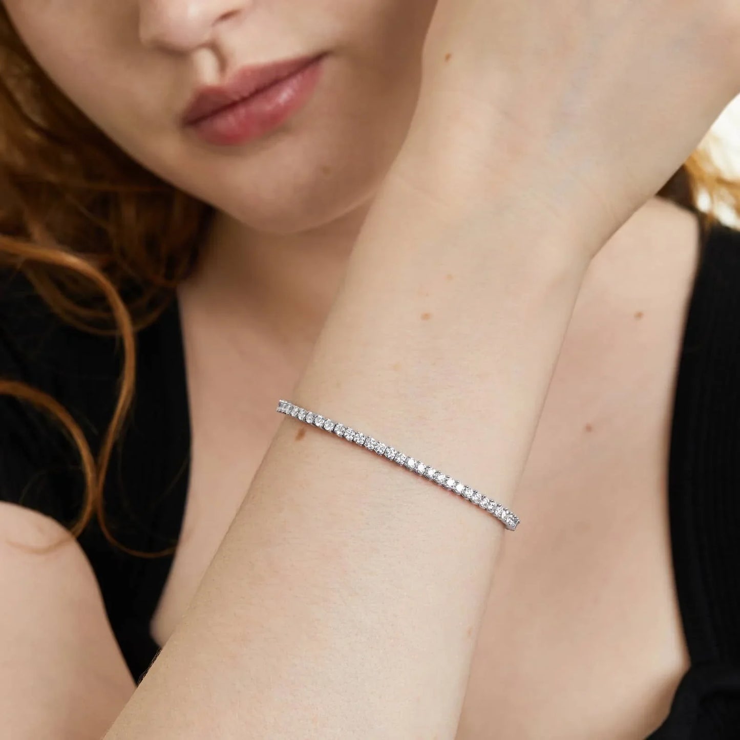 Round Lab Grown Diamond Two Prong Tennis Bracelet, EF Color, VS Clarity, IGI Certificate 