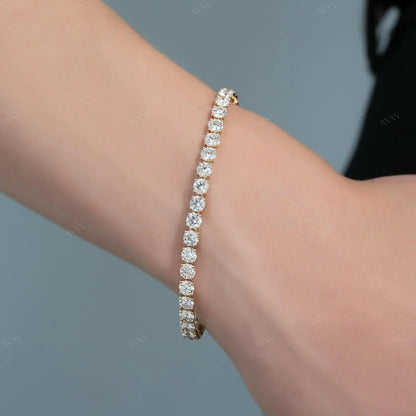 The 10.5ct Round Tennis Bracelet in Yellow gold ✨ 